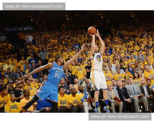 雷霆vs勇士：史诗对决的回放，点燃你心中永不熄灭的篮球之魂